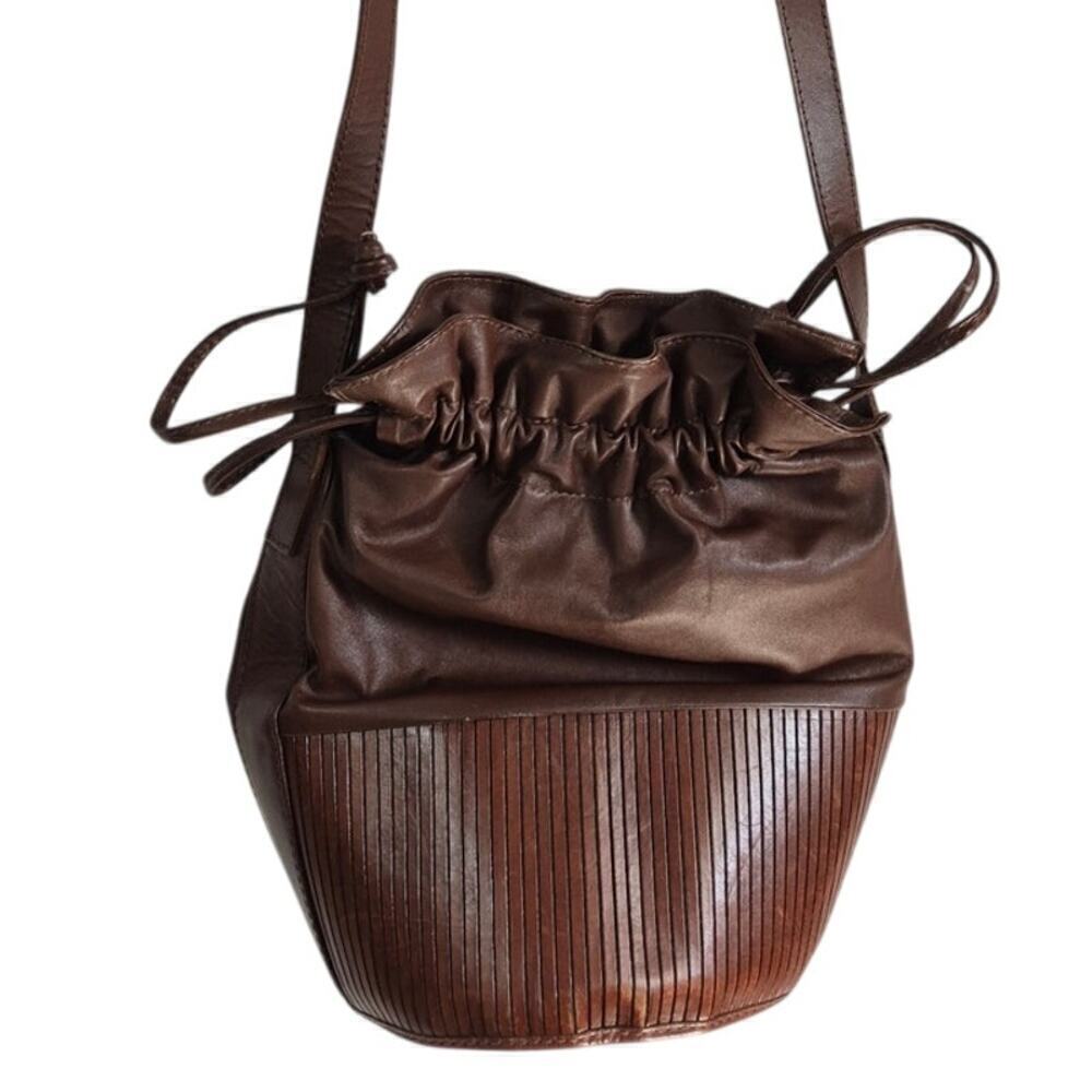Vtg 80s 90s  Brown 100% Leather Unisa Crossbody Shoulder Bucket Handbag Purse - Picture 2 of 4